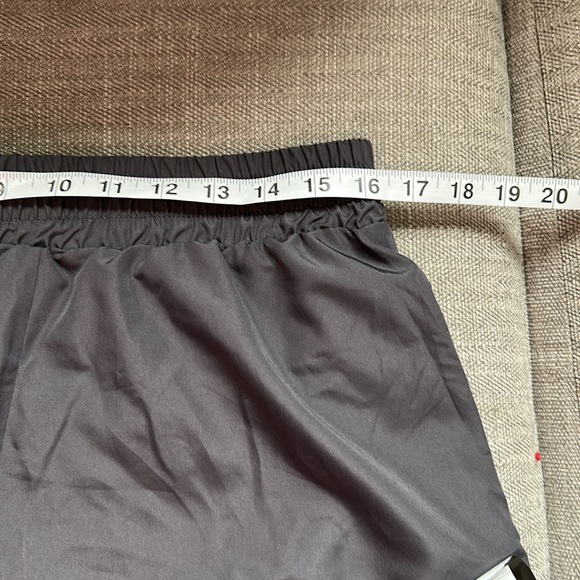 Starting Point woven shorts - Picture 12 of 13